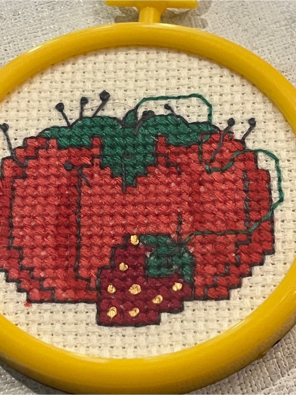 Vintage Handmade Cross Stitch seeing Tomato & Strawberry pincushion. - Picture 2 of 4